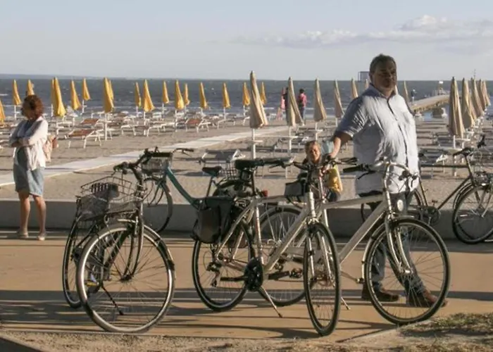Appartement Lovely Private Garden For Four In Grado